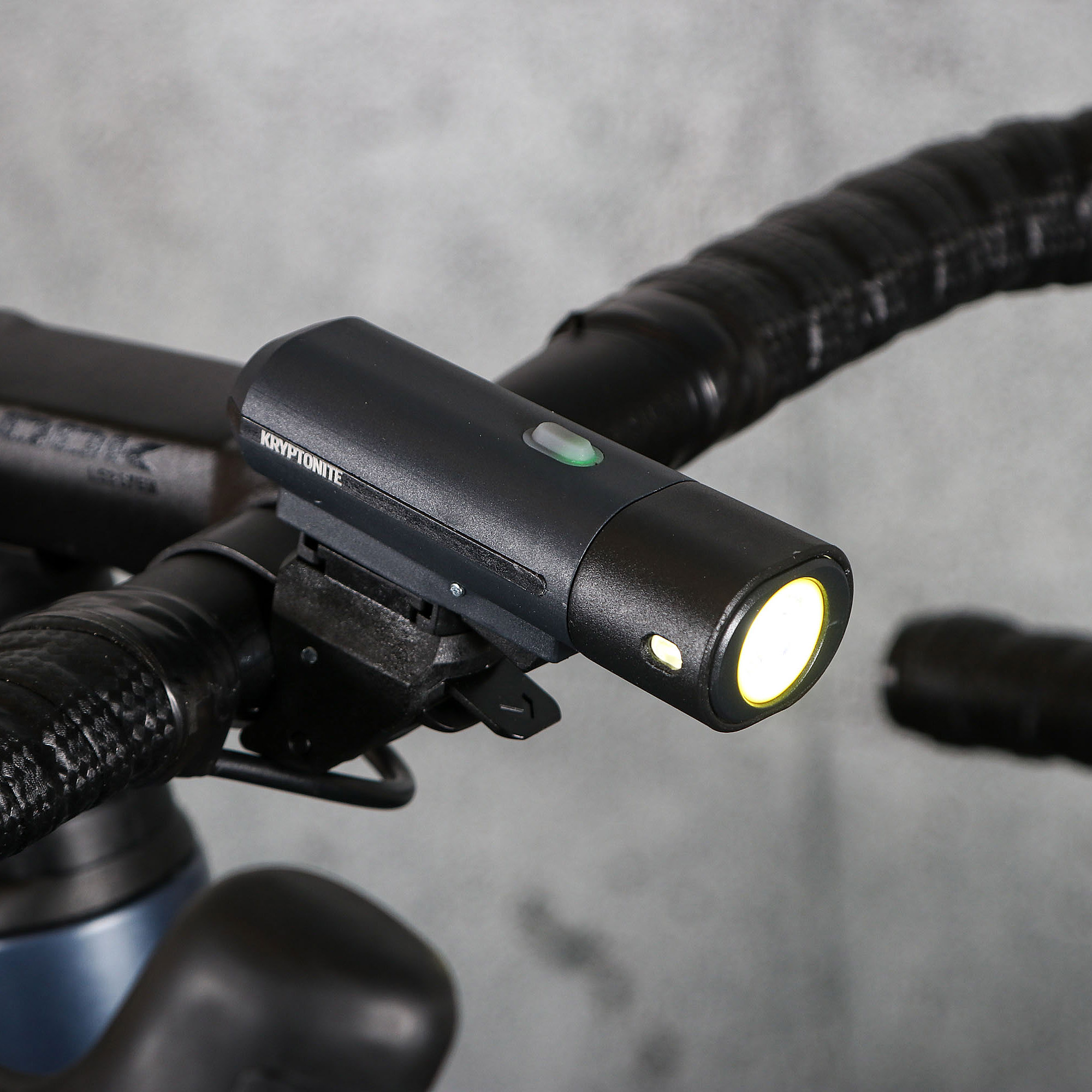 Review: Kryptonite Alley F-650 Avenue R-50 Premium USB To